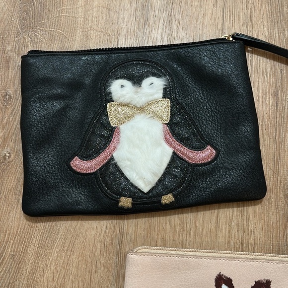 LC LAUREN CONRAD | Blush Fox and Black Penguin Wristlet Grab & Go Pouch Bundle - Picture 2 of 9